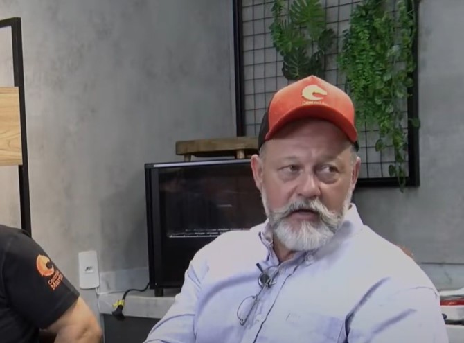 Edison Pagoto: O Mestre da Ferragem Equina e os Segredos do Casco Perfeito